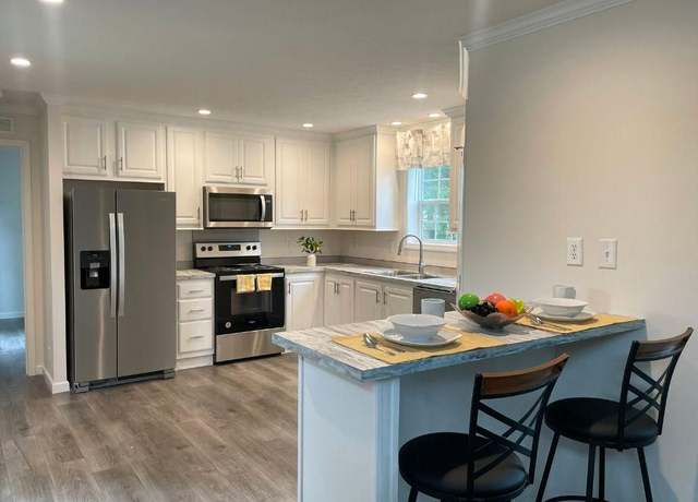 Property at 8970 Breinig Run Cir, Breinigsville, PA 18031, 3 beds, 2 baths