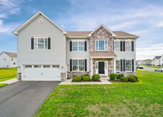 Property at The Charleston Grand Plan, Smyrna, DE 19977, 4 beds, 2.5 baths
