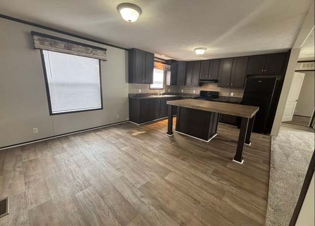 Property at 8927 Sassafras, Kalamazoo, MI 49009, 3 beds, 2 baths