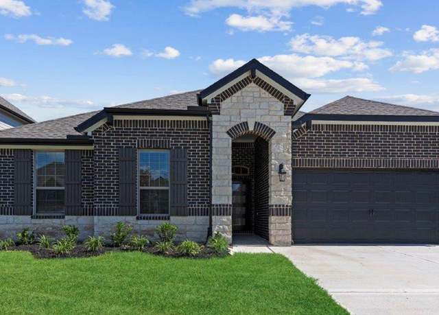 Property at 915 Big Bend Dr, League City, TX 77573, 3 beds, 2.5 baths