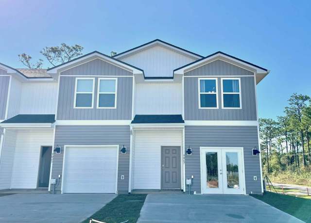 Property at 9008 Golden Eye Dr, Pensacola, FL 32506, 3 beds, 2.5 baths