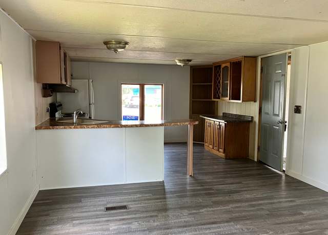 Property at 815 W Park Avenue Site #29, Chippewa Falls, WI 54729, 2 beds, 1 bath