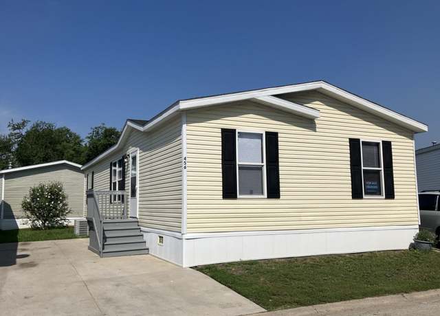 Property at 456 Sterling St E Unit 456SE, Justice, IL 60458, 3 beds, 2 baths