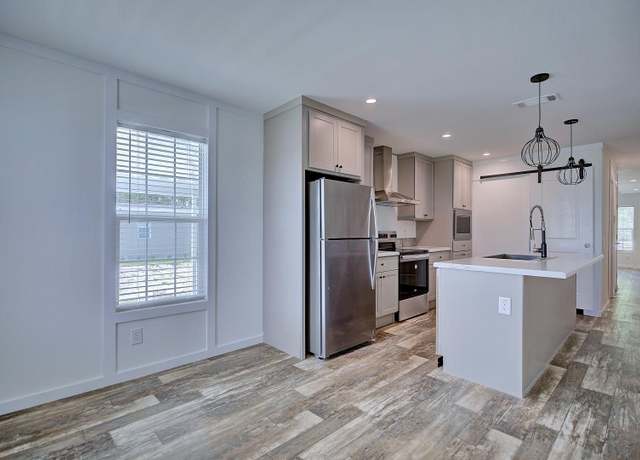 Property at Champion 101 JV Rum Runner Plan, Sebring, FL 33872, 3 beds, 2 baths