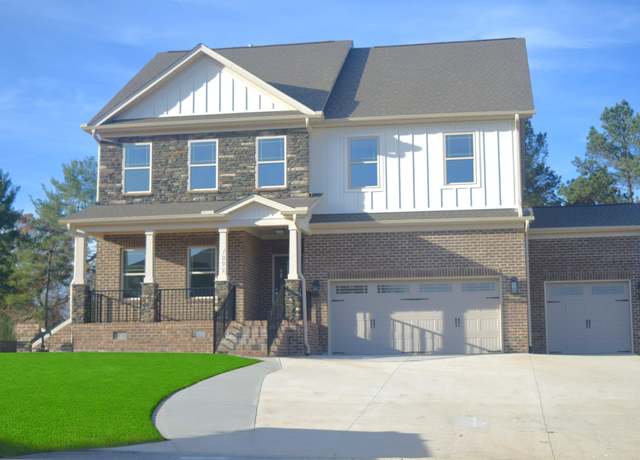Property at 7892 Maple Pond Dr, Oak Ridge, NC 27310, 4 beds, 2 baths