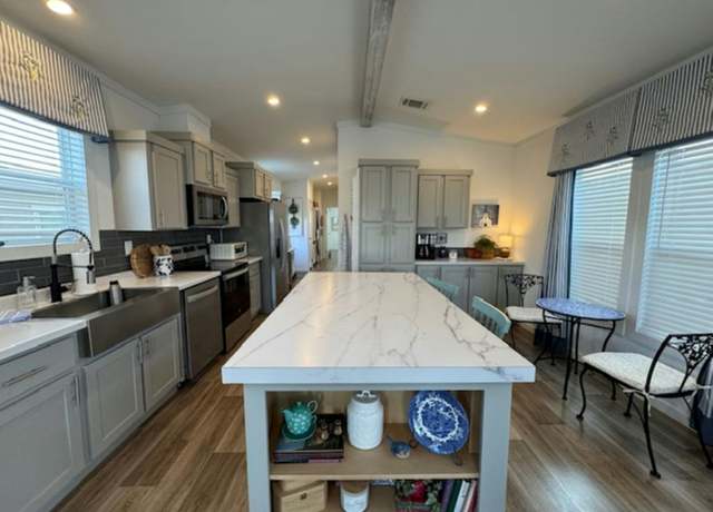 Property at 28 Tranquility Trails Way, Willis, TX 77318, 2 beds, 2 baths