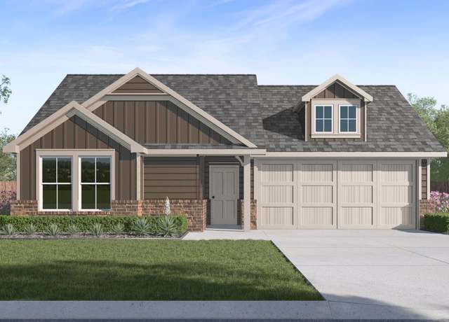 Property at 1518 Brooke Dr, Tyler, TX 75704, 3 beds, 2 baths