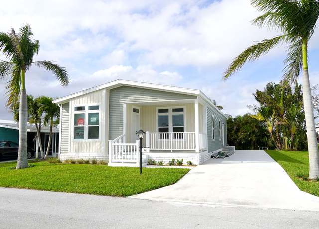 Property at 462 NE Onyx Way, Jensen Beach, FL 34957, 2 beds, 2 baths
