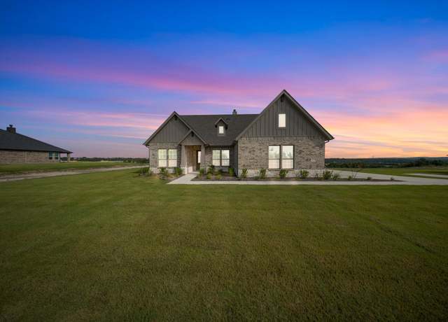 Property at 4205 Old Springtown Rd, Springtown, TX 76082, 4 beds, 3 baths