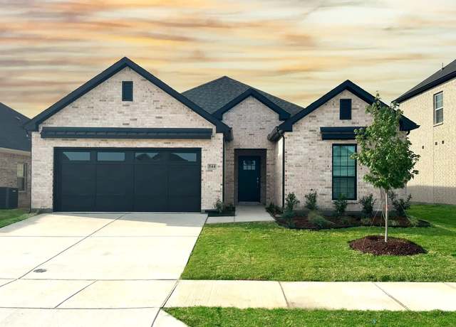 Property at 544 Oak Creek Dr, Lavon, TX 75166, 4 beds, 2 baths
