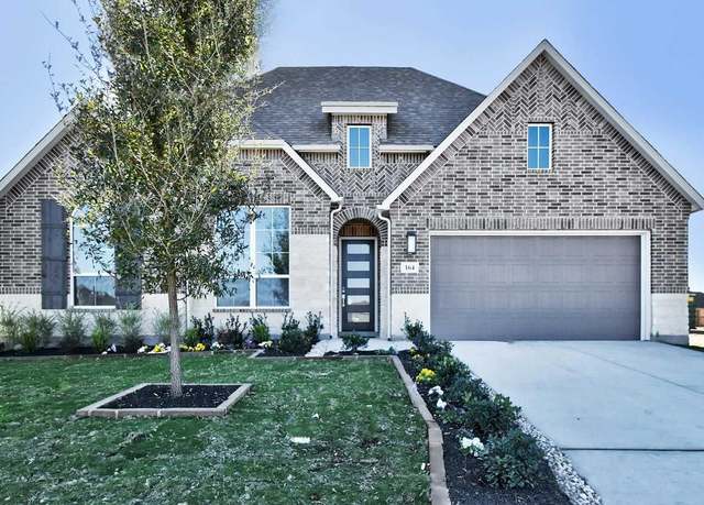 Property at 164 Post Oak, Castroville, TX 78009, 4 beds, 3.5 baths