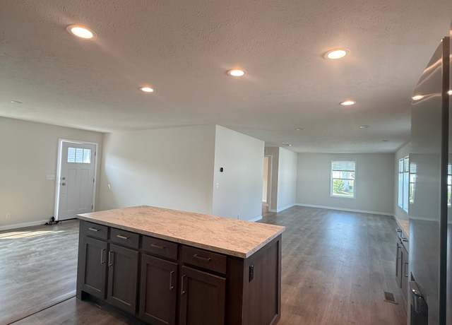 Property at 22324 Cedar Dr #67, Channahon, IL 60410, 3 beds, 2 baths