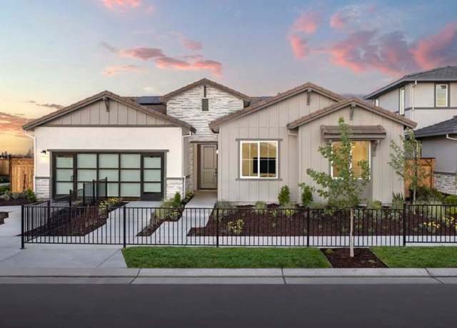 Property at 527 E Fiorino St, Mountain House, CA 95391, 4 beds, 3 baths