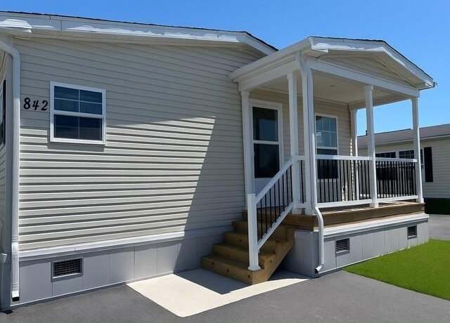 Property at Seneca Plan, Lockport, NY 14094, 3 beds, 2 baths