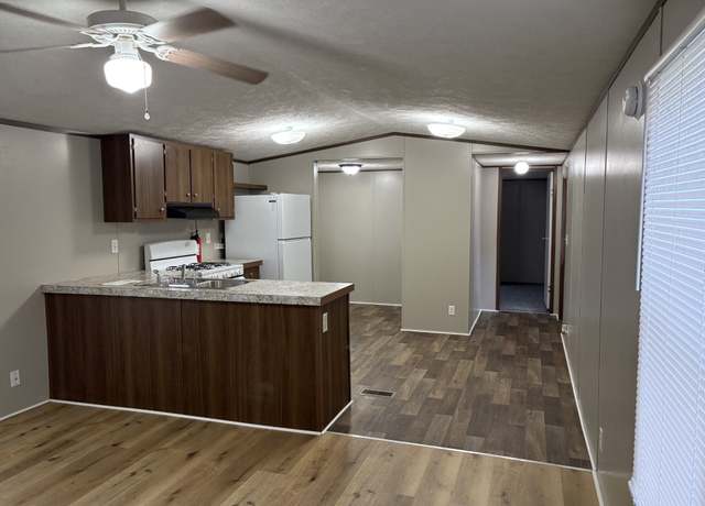 Property at 6008 Moeller Rd #201, Fort Wayne, IN 46806, 3 beds, 2 baths