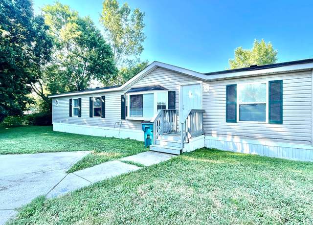 Property at 4303 Ten Oak Dr, Indianapolis, IN 46241, 3 beds, 2 baths