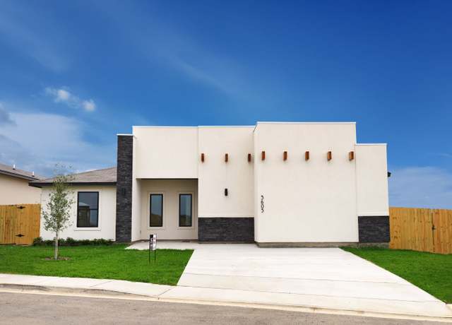 Property at 3605 Eduardo E Hayes Rd, Laredo, TX 78045, 3 beds, 2 baths