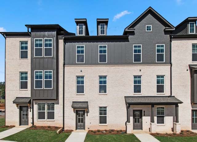 Property at 212 Daybreak Ln, Newnan, GA 30265, 3 beds, 2.5 baths