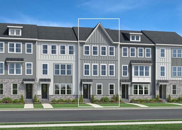 Property at 913 Parkfront Dr, Knightdale, NC 27545, 3 beds, 3.5 baths