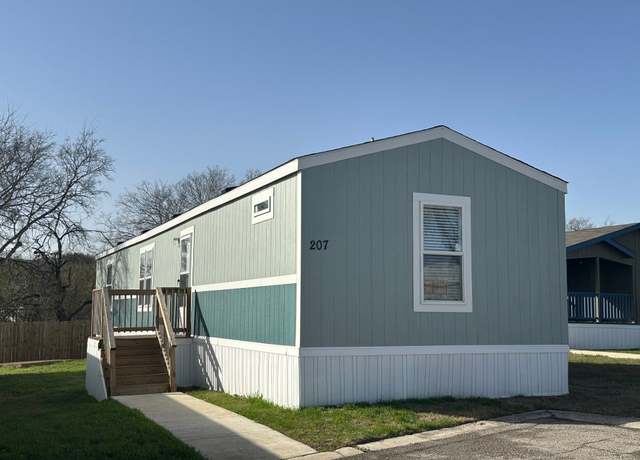 Property at 7616 Upper Seguin Rd #207, Converse, TX 78109, 3 beds, 2 baths