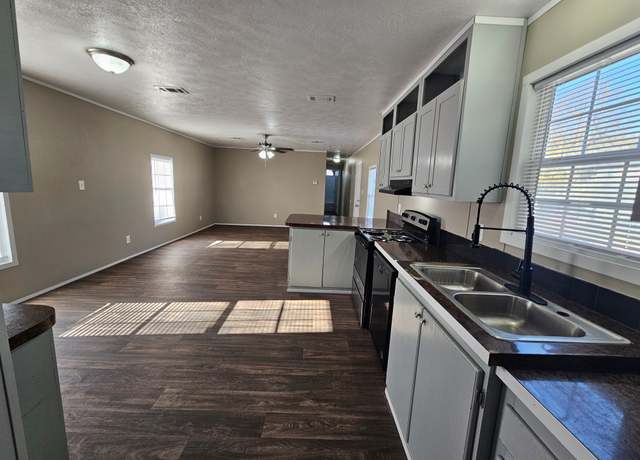 Property at 7901 S Council Rd #142, Oklahoma City, OK 73169, 3 beds, 2 baths