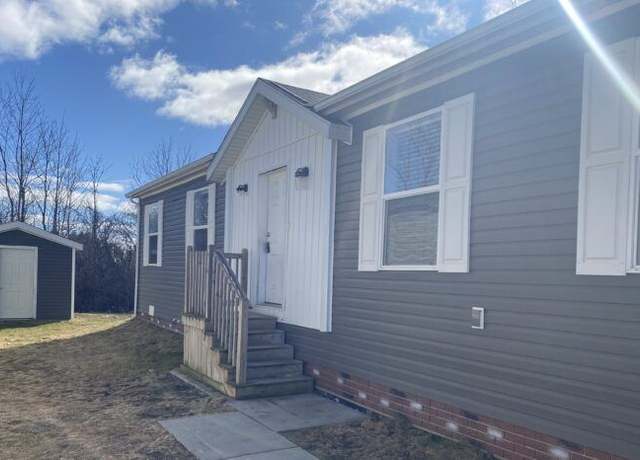 Property at 59586 Susan Lan E, New Haven, MI 48048, 3 beds, 2 baths