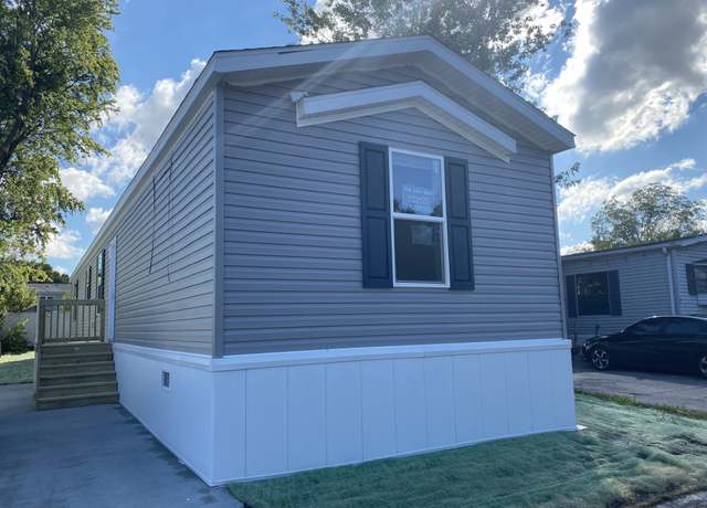 Property at 849 Victory Unit 849V, Justice, IL 60458, 3 beds, 2 baths