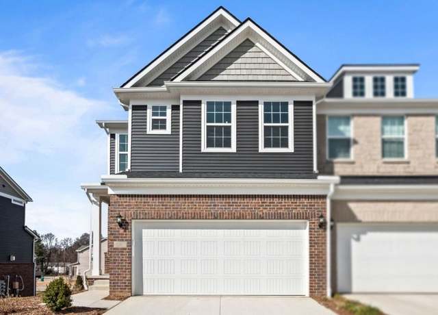 Property at 4082 Nottingham Cir, Clarkston, MI 48346, 3 beds, 2.5 baths