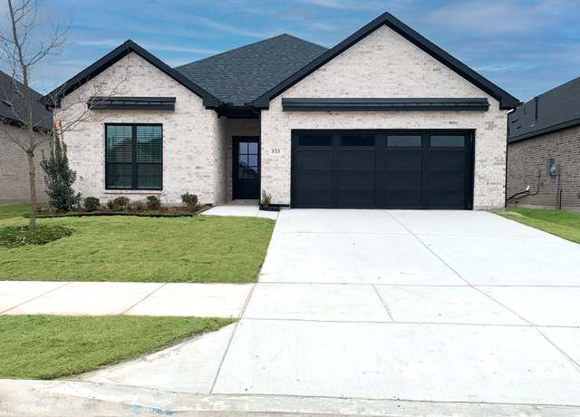 Property at 533 Chase Creek Dr, Lavon, TX 75166, 5 beds, 3 baths