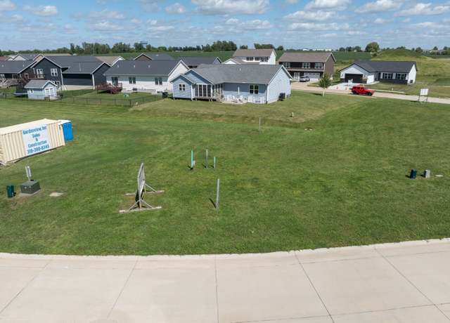 Property at 3007 Belle St SW, Cedar Rapids, IA 52404, 1 bed, 1 bath