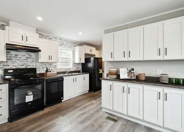 Property at 248 Norman Dr Plan, Highland, MI 48357, 2 beds, 2 baths