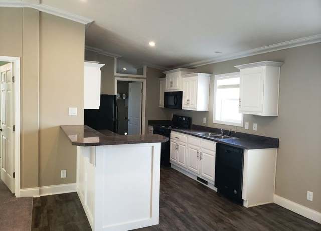 Property at 999 Fortino Blvd #200, Pueblo, CO 81008, 3 beds, 2 baths