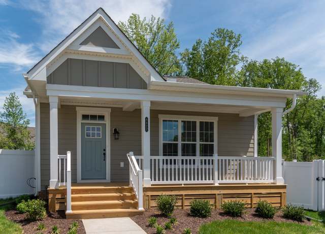 Property at 8427 Villetta Pointe Ln, Mechanicsville, VA 23116, 2 beds, 2 baths