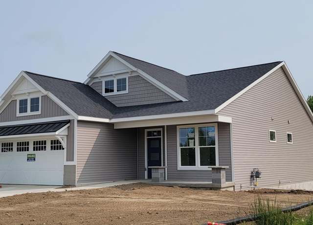 Property at 5478 Albright Ave, Grandville, MI 49418, 3 beds, 2.5 baths