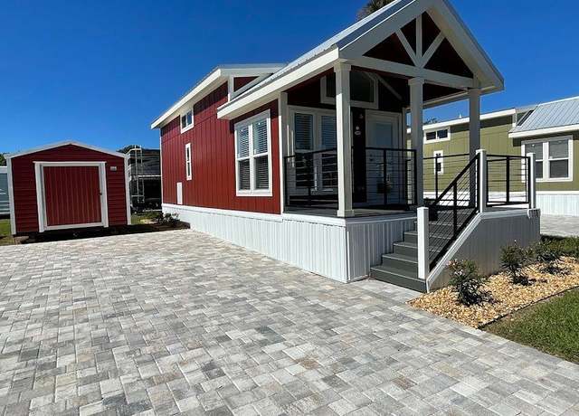 Property at 18545 NW 45th Avenue Road Lot 300 Plan, Citra, FL 32113, 1 bed, 1 bath