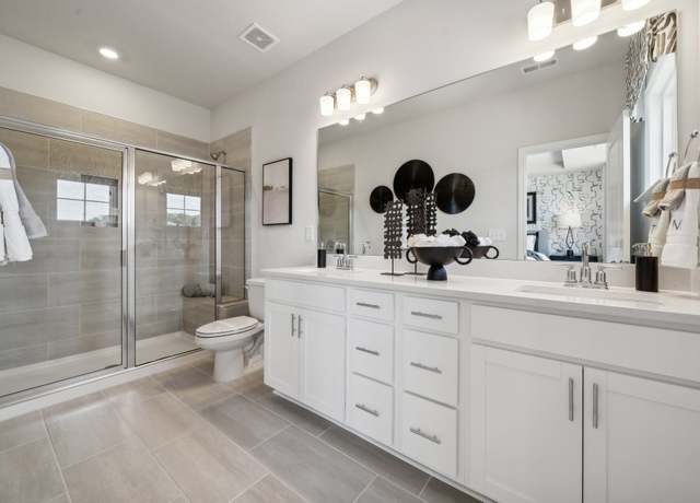 Property at 9444 Senator Royall Dr, Charlotte, NC 28262, 4 beds, 3.5 baths