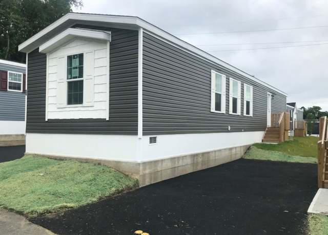 Property at 21 Sheldon St #38, Stony Point, NY 10980, 3 beds, 2 baths