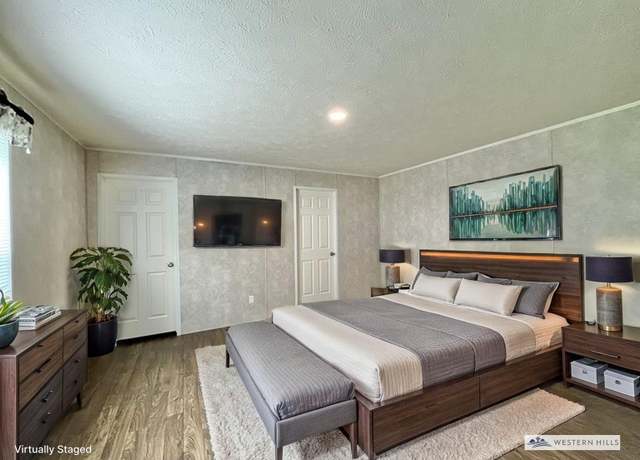 Property at 3701 2nd St #409, Coralville, IA 52241, 3 beds, 2 baths