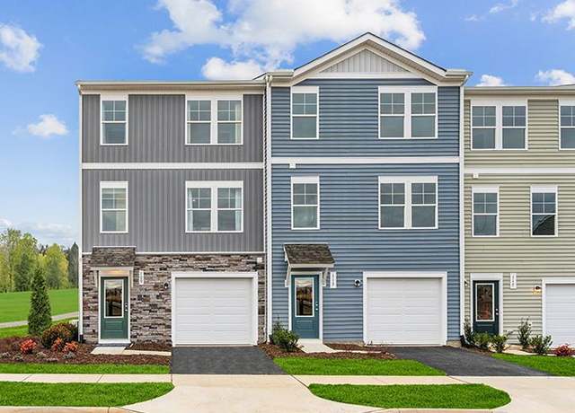 Property at 215 Horse Path Ln, Charlottesville, VA 22902, 3 beds, 3 baths