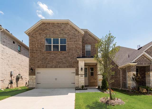 Property at 1114 Redcoat Dr, Forney, TX 75126, 3 beds, 2.5 baths