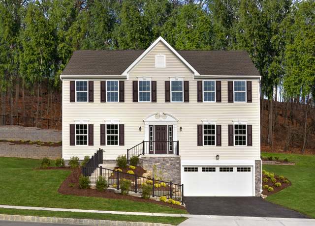 Property at 6 Incline Ct, Landing, NJ 07850, 4 beds, 3.5 baths