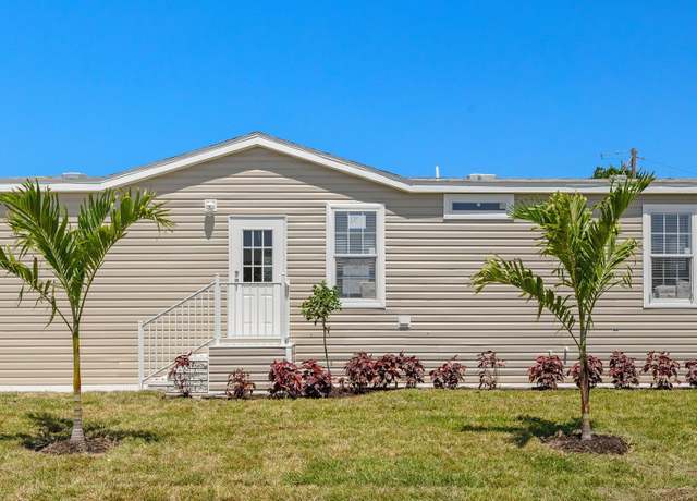 Property at 12116 SW County Road 769 #170, Lake Suzy, FL 34269, 2 beds, 2 baths