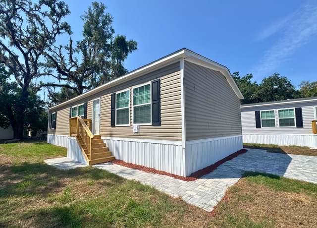Property at 11611 Sir Lawrence Ct #99, Thonotosassa, FL 33529, 3 beds, 2 baths