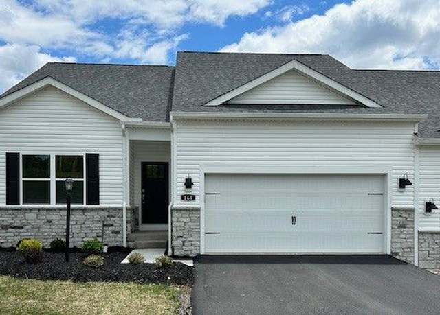 Property at 169 Smith Ln, Beaver Falls, PA 15010, 3 beds, 2 baths