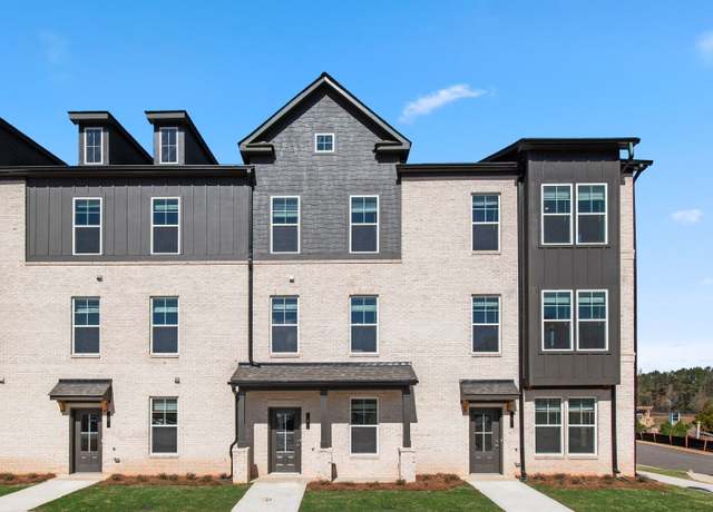 Property at 4 Daybreak Ln, Newnan, GA 30265, 4 beds, 3.5 baths