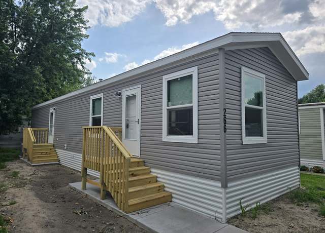 Property at 6333 Hodgson Rd #266, Lino Lakes, MN 55014, 2 beds, 1 bath