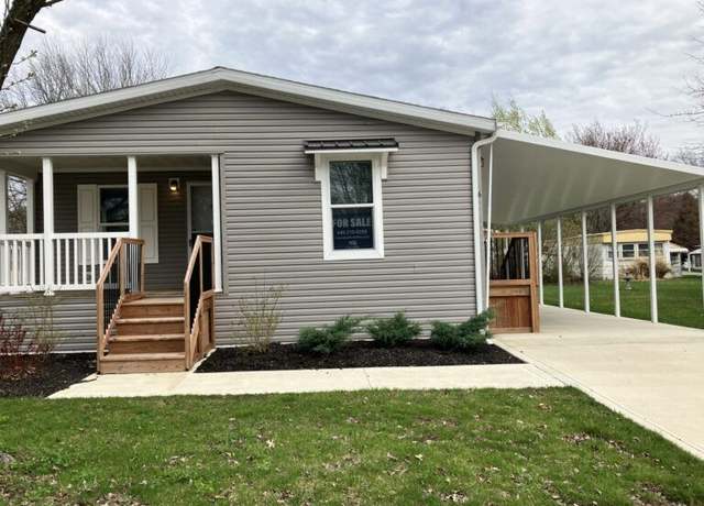 Property at 6 Friendship Ln Unit FRI06, Olmsted Falls, OH 44138, 3 beds, 2 baths