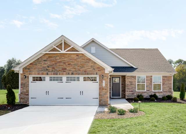 Property at 933 Independence Dr, Edinburgh, IN 46124, 3 beds, 2 baths