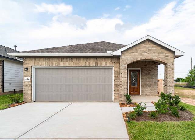 Property at 10778 Sora Dr, Willis, TX 77378, 3 beds, 2.5 baths