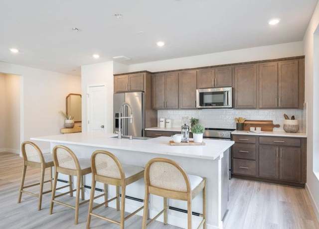 Property at Easton Plan, Seattle, WA 98133, 2 beds, 2 baths